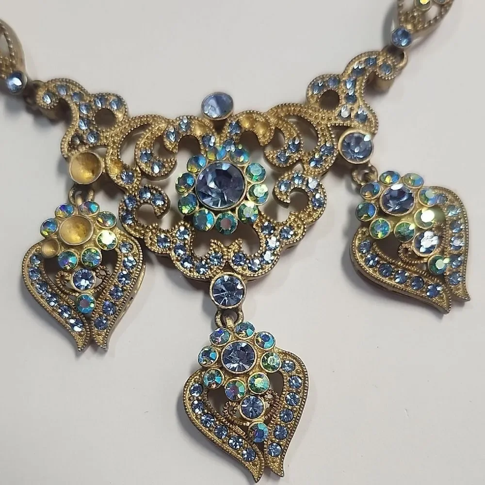 Suzanne Somers Crystal Iridescent Blue Dangle Statement 3D Necklace FOR REPAIR